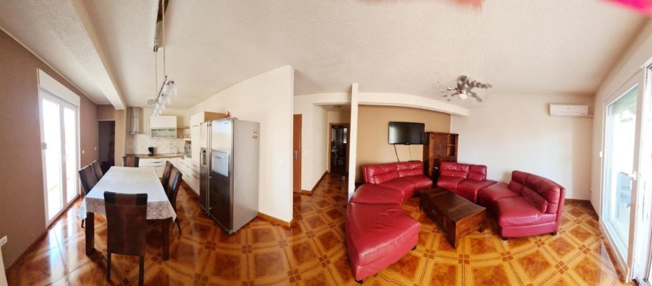 Apartments Naomi And Marsel Trogir Exterior foto