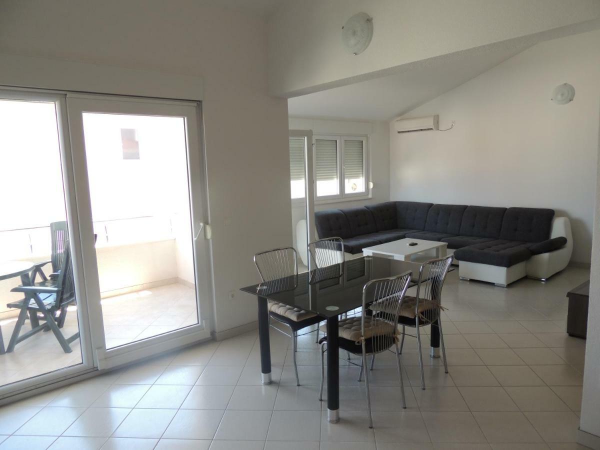 Apartments Naomi And Marsel Trogir Exterior foto